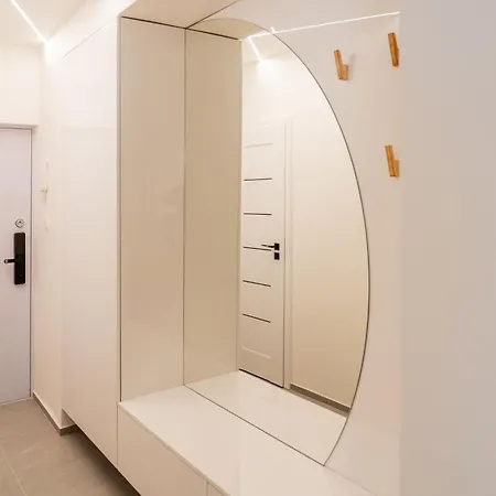 شقة Apartmoments Juzna Trieda *