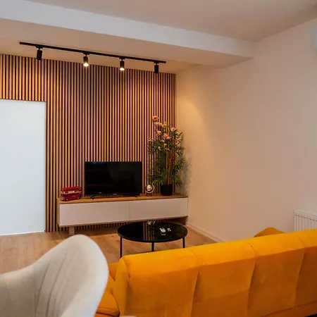 Apartmoments Juzna Trieda * كَشّا